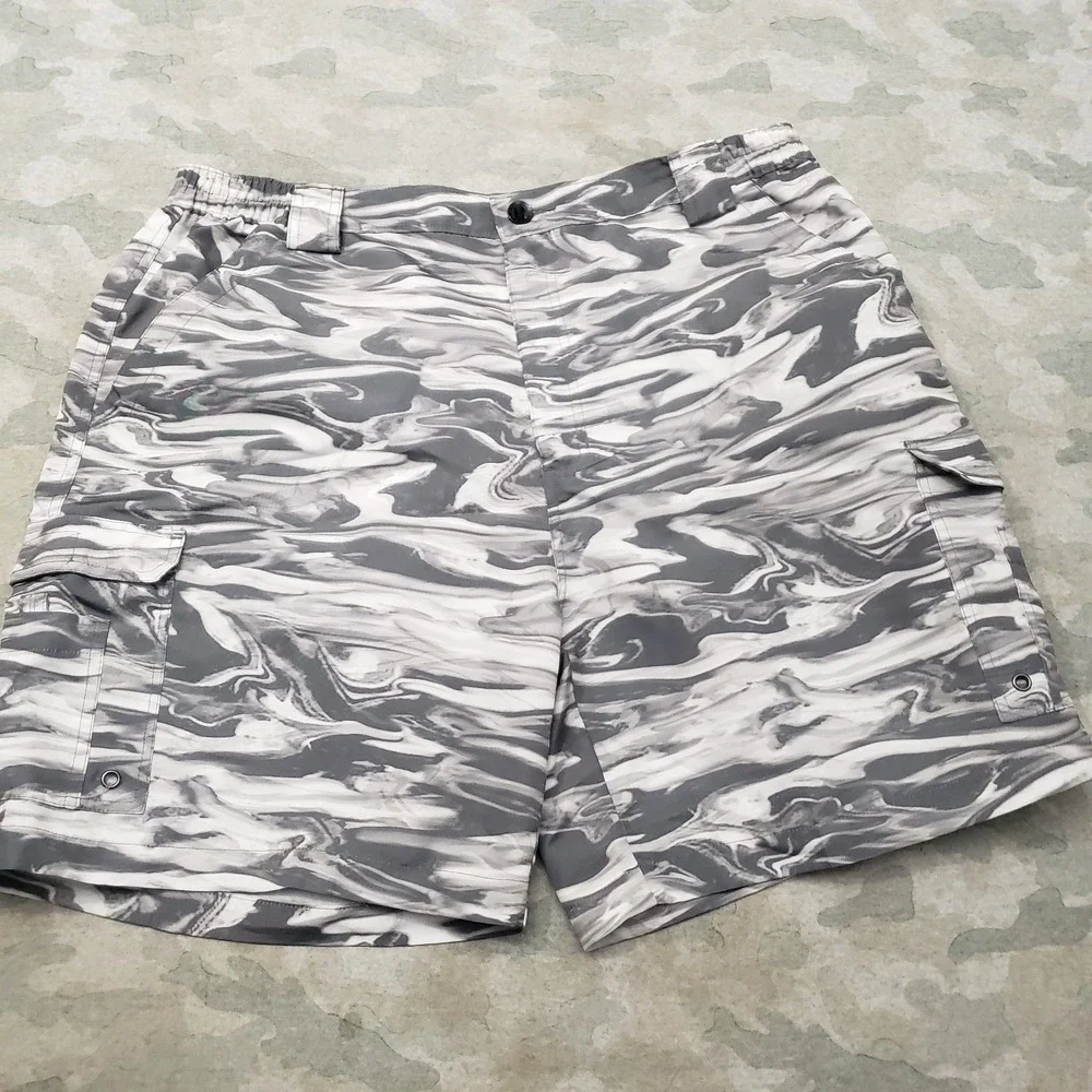 Reel Legends Shorts Mens XL Gray Cargo Pockets Fishing Outdoors Travel